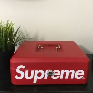 RARE Supreme Logo Metal Lock Box 2 Keys